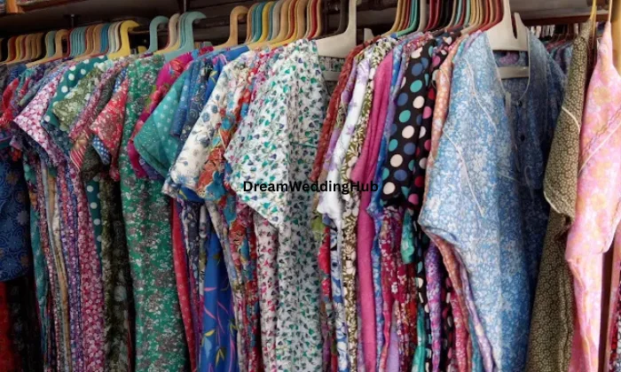 Radhaswami Gown House